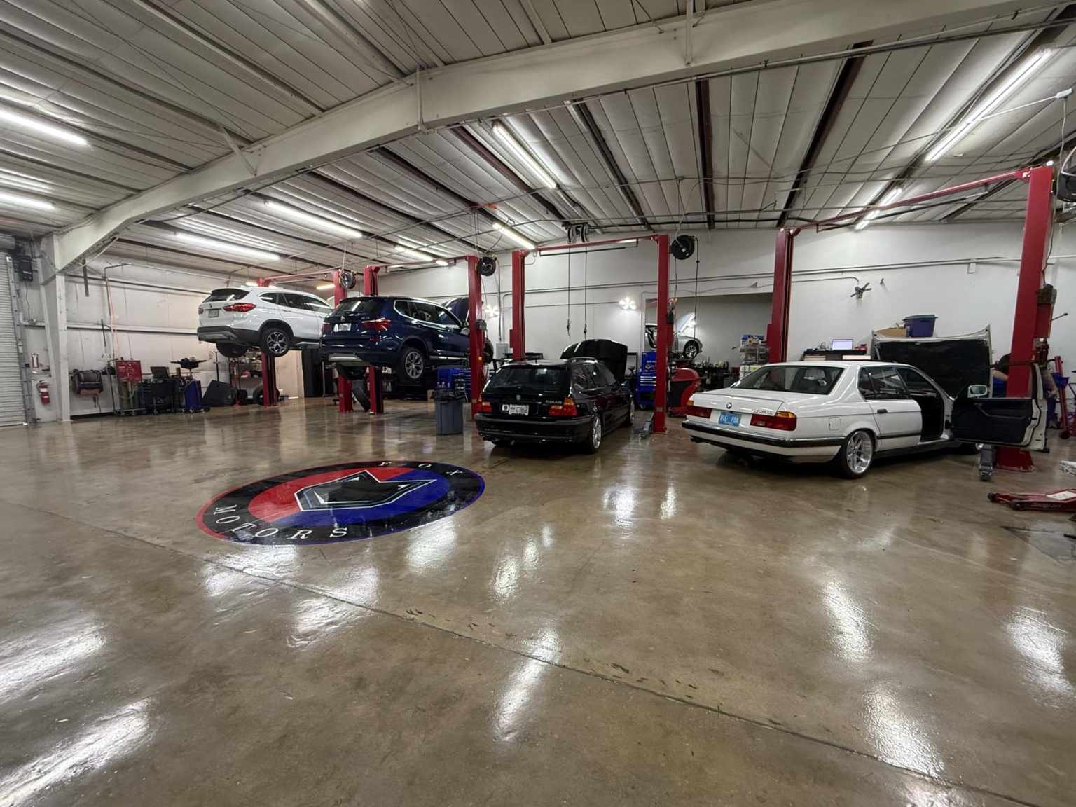 Home - Fox Motors BMW Repair Technicians in Tampa, FL - Fox Motors ...